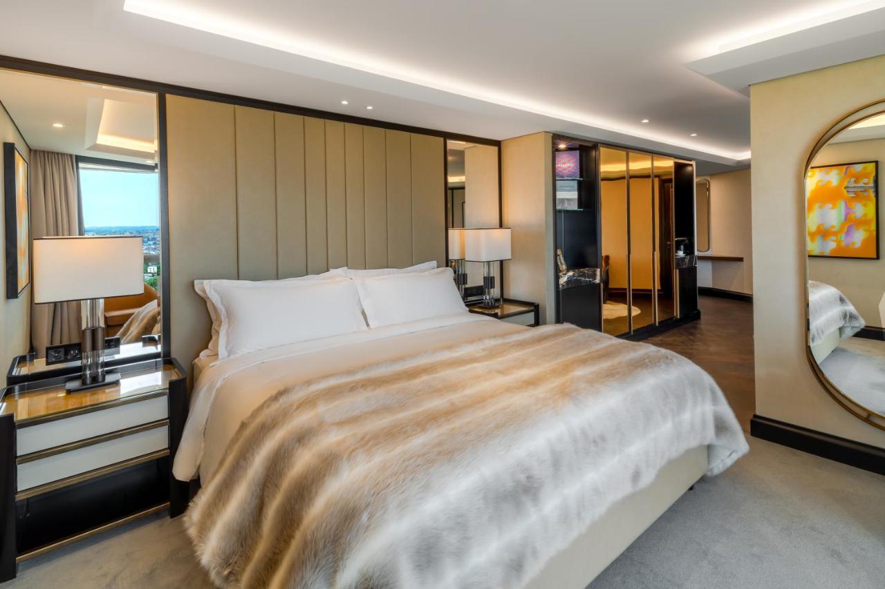 Five Zurich - Luxury City Resort ภายนอก รูปภาพ